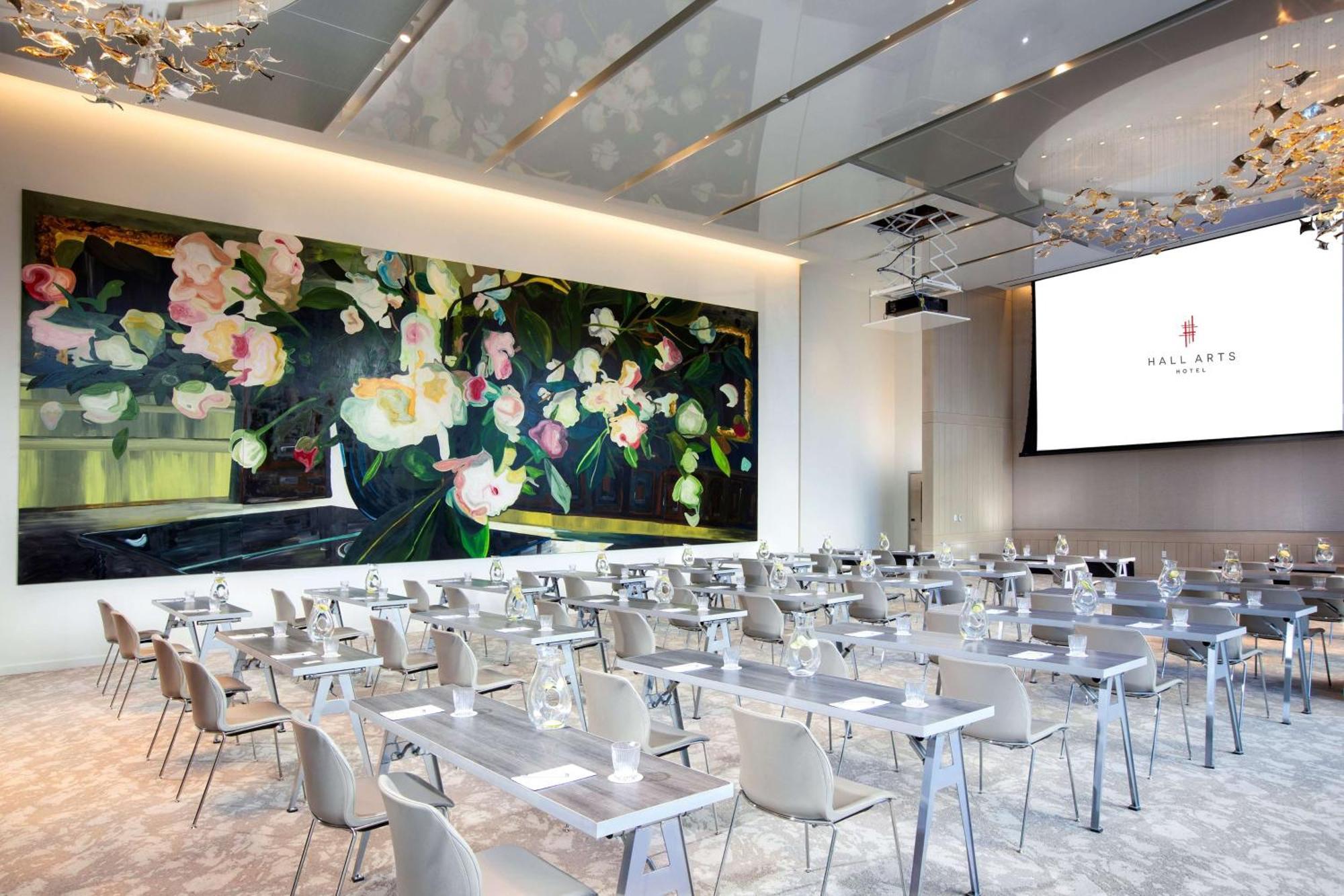 Hall Arts Dallas, Curio Collection By Hilton Hotel 5*